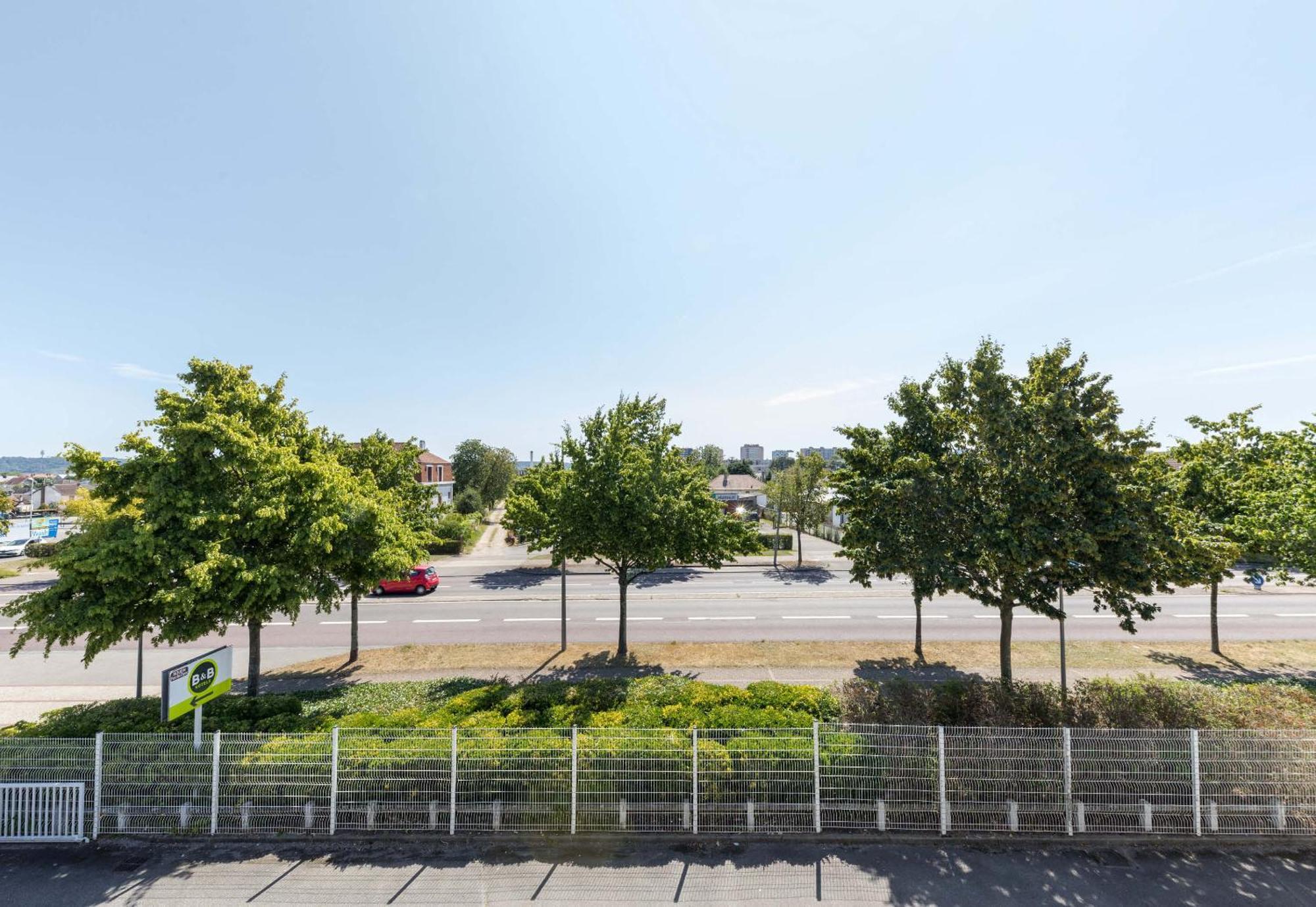 B&B Hotel Rouen Parc Des Expos Zenith Le Grand-Quevilly Exterior photo